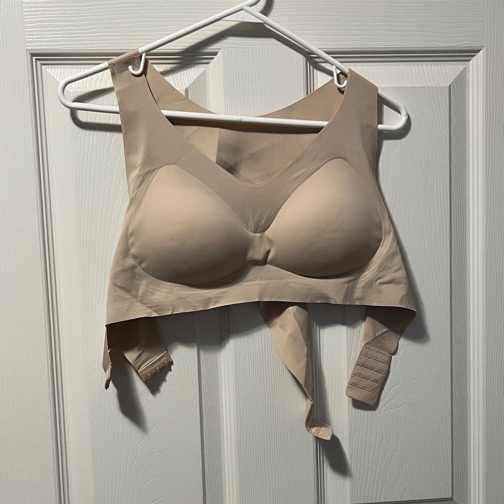 New Beige Women's Bra Double Hook Cross-Body Padded Molded Cups Neutral XL